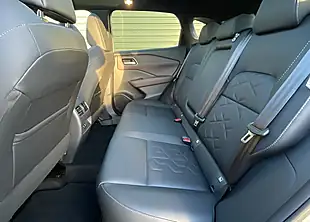 Used 2025 Nissan Qashqai Tekna Silver - Interior and Exterior details 17