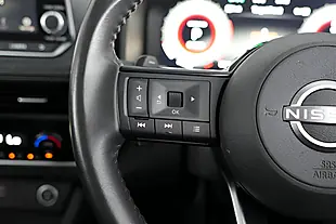 Used 2025 Nissan X-Trail Acenta Premium White - Interior and Exterior details 11