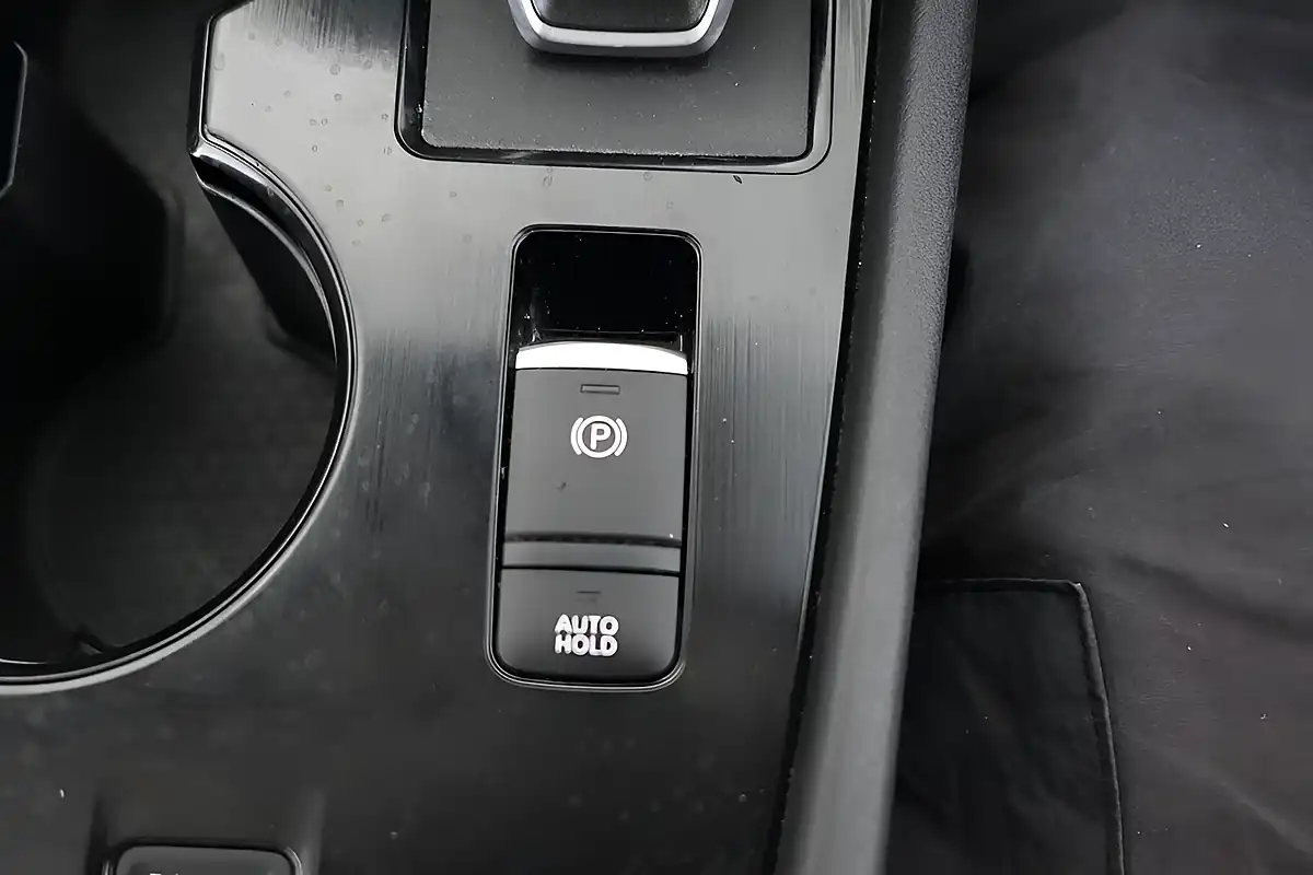 Used 2025 Nissan X-Trail Acenta Premium White - Interior and Exterior details 13