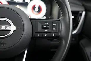 Used 2025 Nissan X-Trail Acenta Premium White - Interior and Exterior details 19