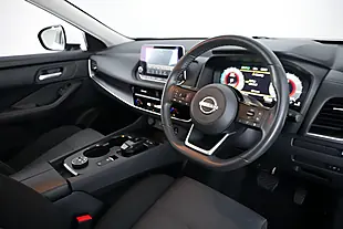 Used 2025 Nissan X-Trail Acenta Premium White - Interior and Exterior details 2
