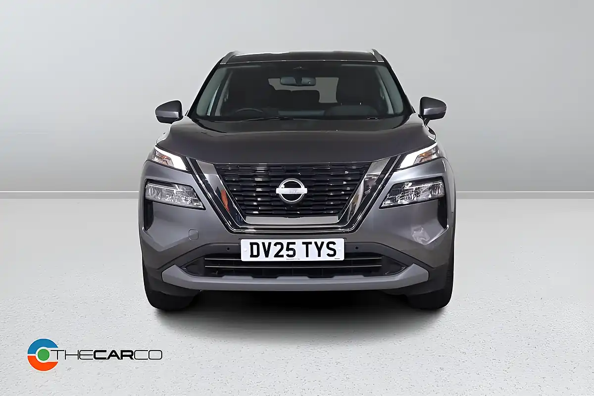 Used 2025 Nissan X-Trail N-Connecta Grey - Interior and Exterior details 3