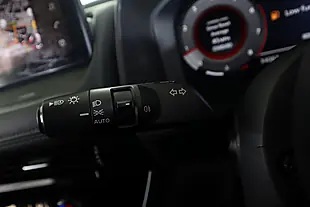 Used 2025 Nissan X-Trail N-Connecta White - Interior and Exterior details 12