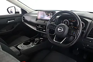 Used 2025 Nissan X-Trail N-Connecta White - Interior and Exterior details 2