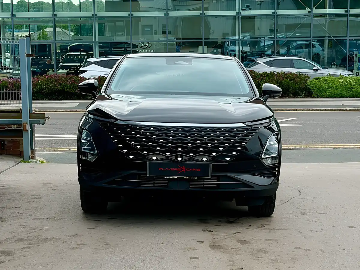 Used 2025 Omoda 5 Noble Black - Interior and Exterior details 5