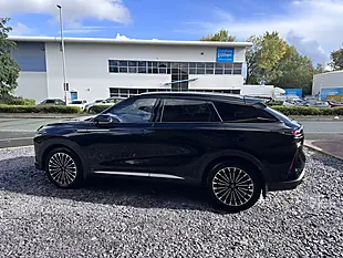 Used 2025 Omoda 9 Noble Black - Interior and Exterior details 4