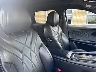 Used 2025 Omoda 9 Noble Black - Interior and Exterior details 6