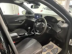 Used 2025 Peugeot 2008 Allure Black - Interior and Exterior details 11