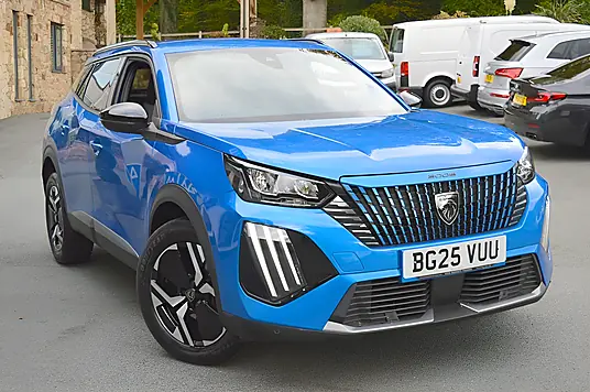 2025 Peugeot 2008 Allure 1.2 PureTech