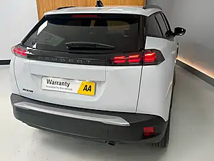 Used 2025 Peugeot 2008 Allure White - Interior and Exterior details 14