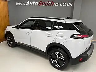 Used 2025 Peugeot 2008 Allure White - Interior and Exterior details 17