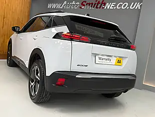 Used 2025 Peugeot 2008 Allure White - Interior and Exterior details 20