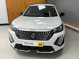 Used 2025 Peugeot 2008 Allure White - Interior and Exterior details 7
