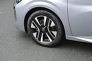 Used 2025 Peugeot 208 Allure Cumulus Grey - Interior and Exterior details 11