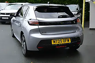 Used 2025 Peugeot 208 Allure Cumulus Grey - Interior and Exterior details 9