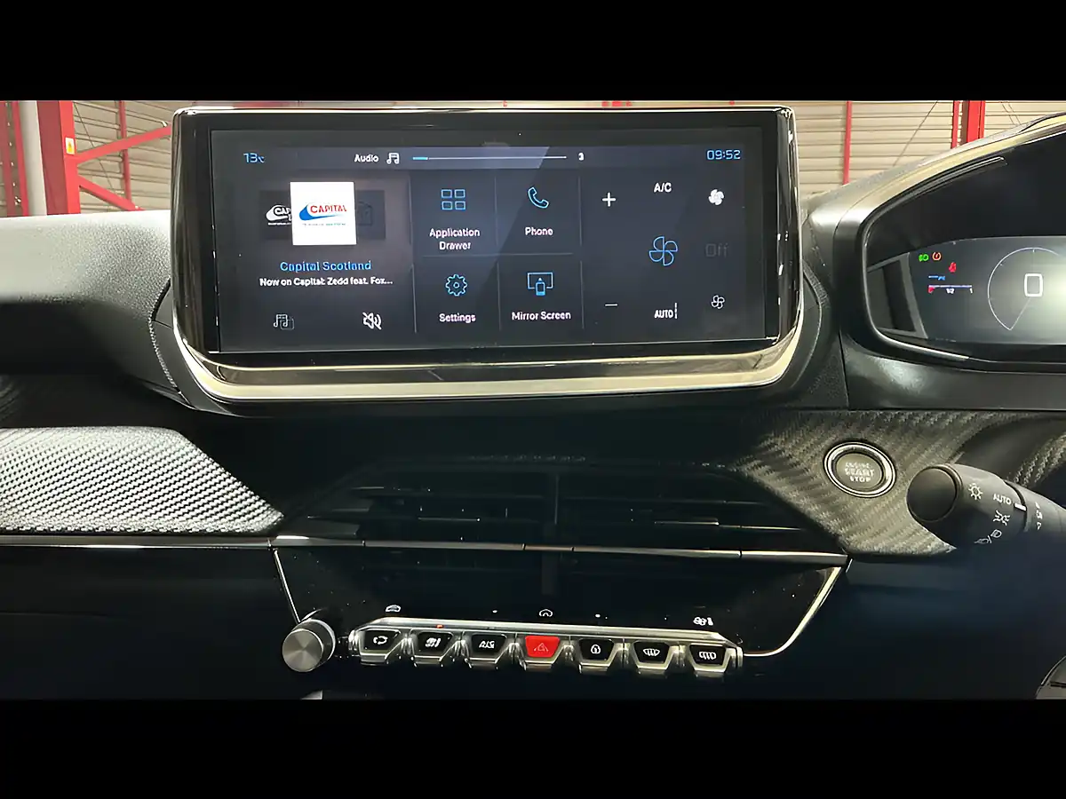 Used 2025 Peugeot 208 Allure Selenium Grey - Interior and Exterior details 11