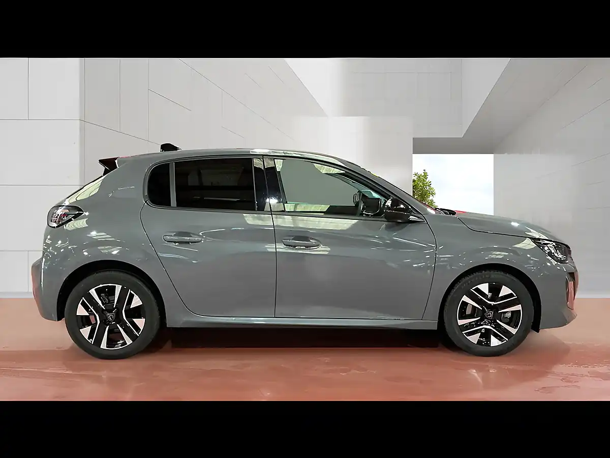 Used 2025 Peugeot 208 Allure Selenium Grey - Interior and Exterior details 5