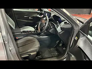 Used 2025 Peugeot 208 Allure Selenium Grey - Interior and Exterior details 9