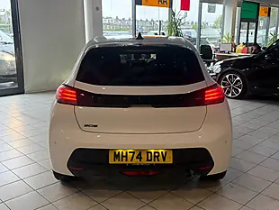 Used 2025 Peugeot 208 Allure White - Interior and Exterior details 9