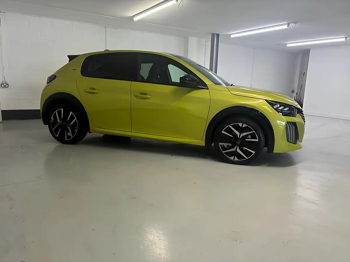 Used 2025 Peugeot 208 GT Yellow - Interior and Exterior details 5