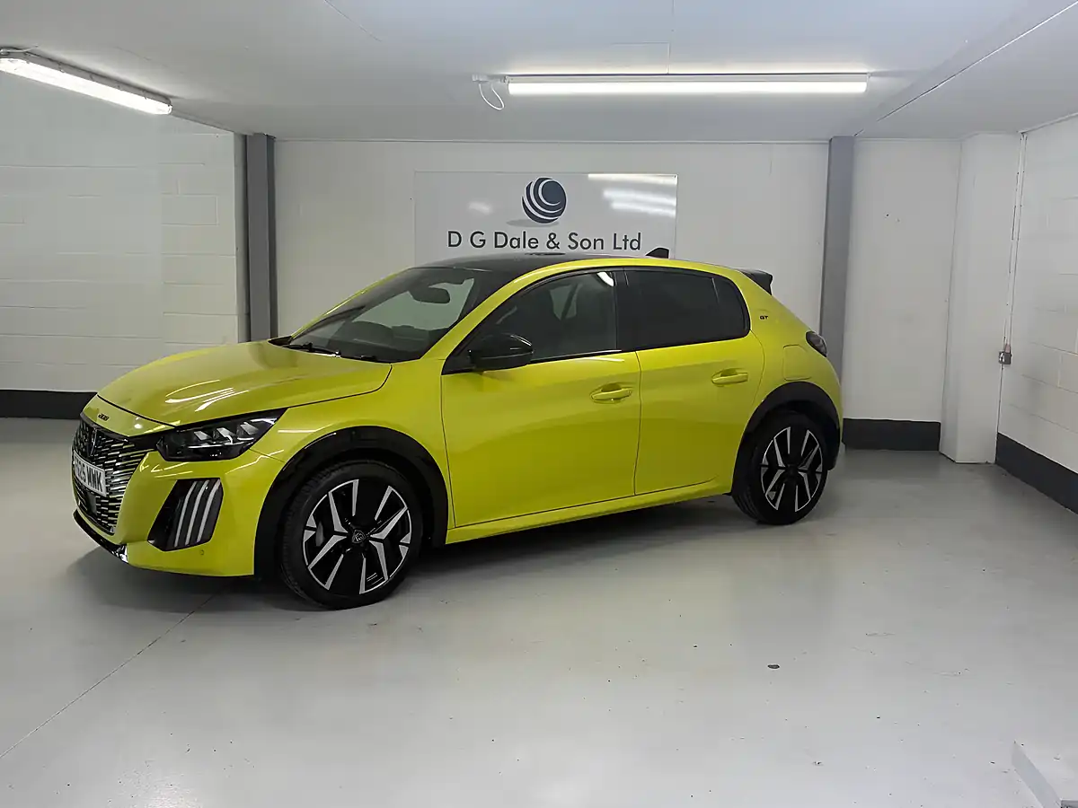 Used 2025 Peugeot 208 GT Yellow - Interior and Exterior details 6