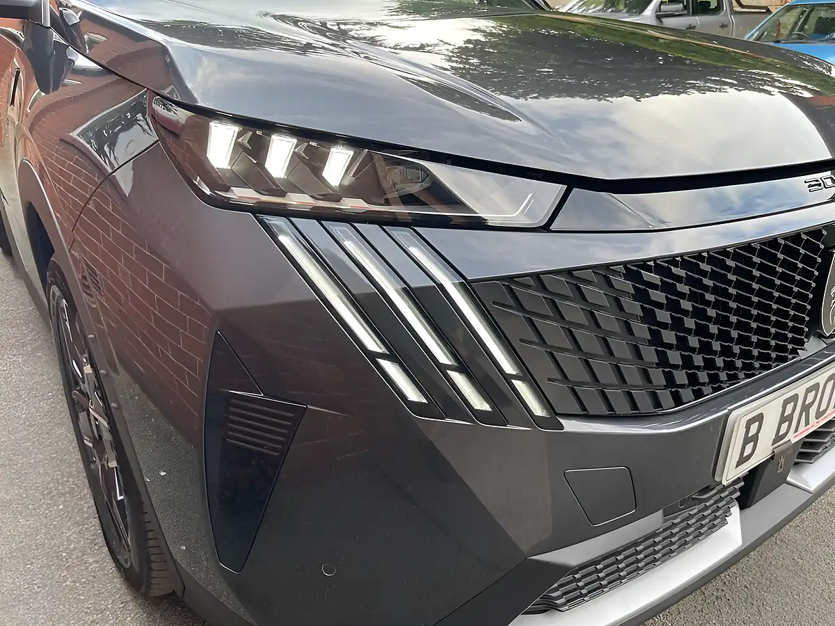 Used 2025 Peugeot 3008 GT Grey - Interior and Exterior details 20