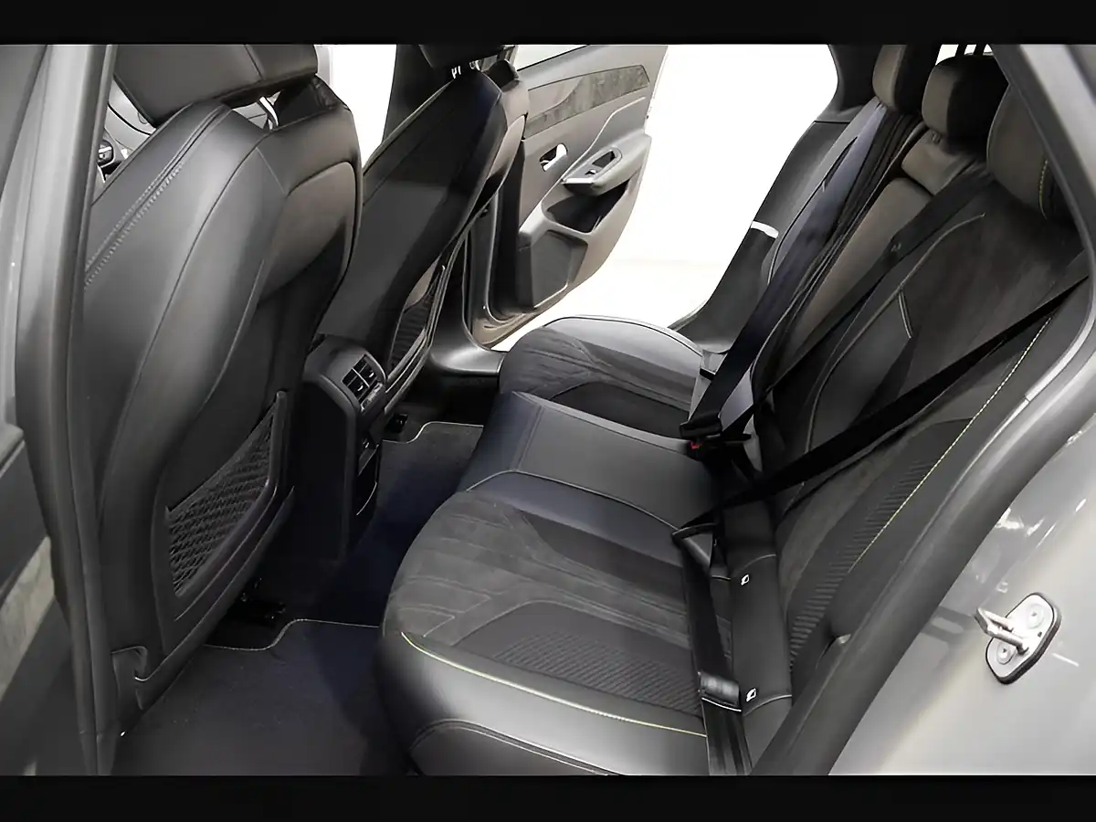 Used 2025 Peugeot 308 GT Selenium Grey - Interior and Exterior details 10