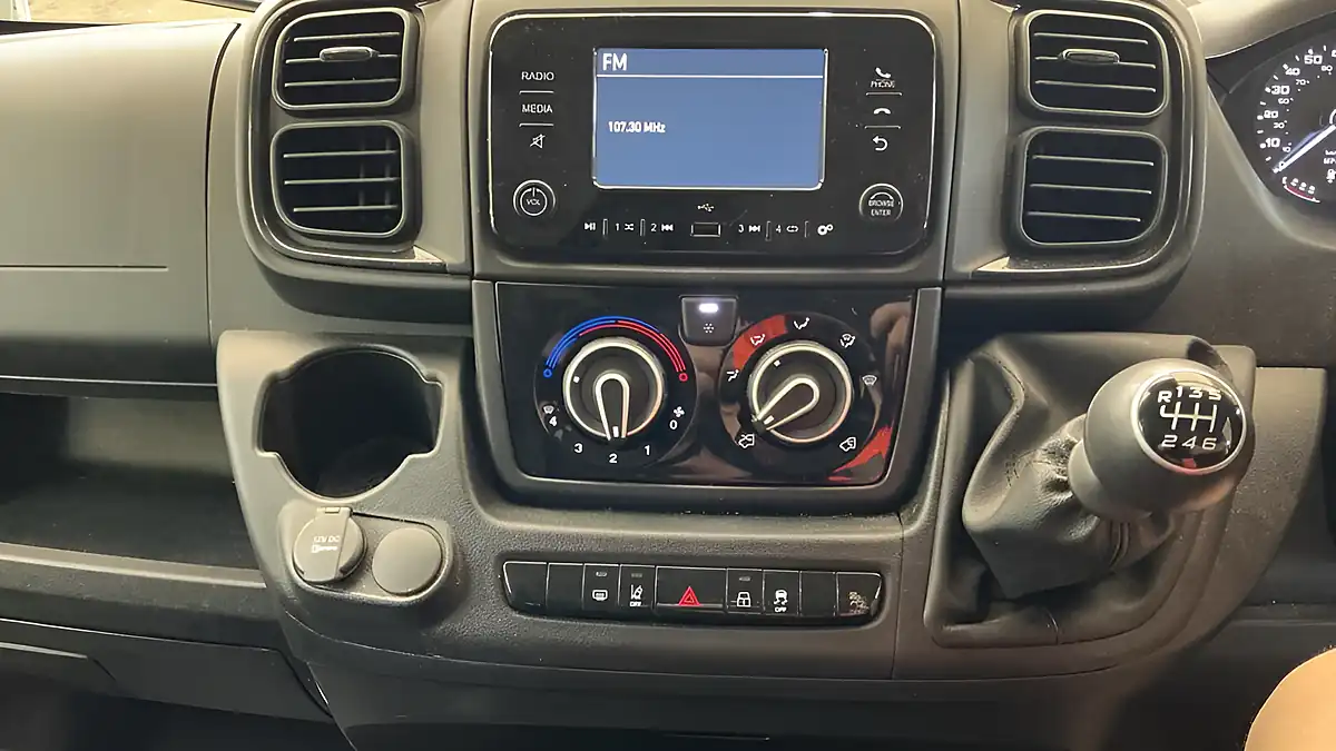 Used 2025 Peugeot Boxer - Interior and Exterior details 11