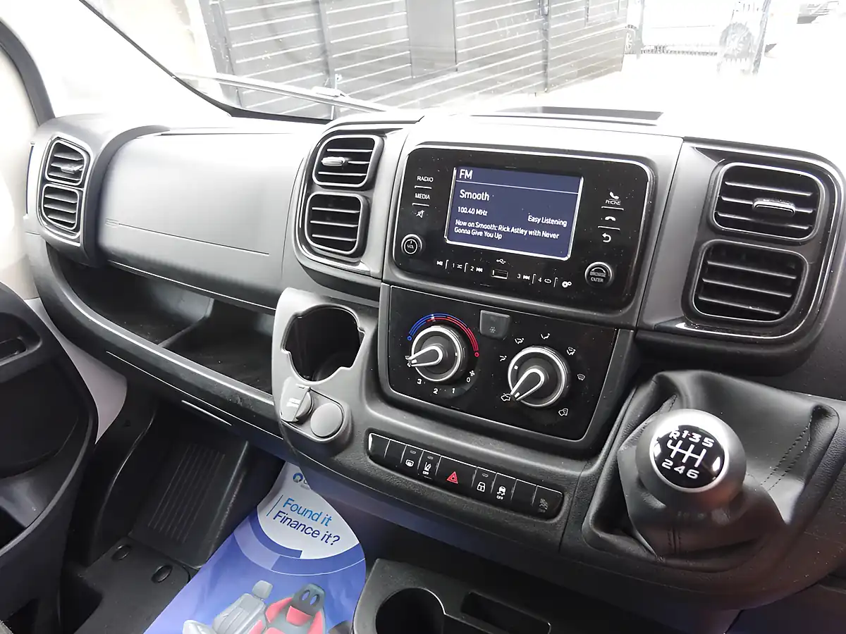 Used 2025 Peugeot Boxer Professional 35 L3 H3 (lwb) White - Interior and Exterior details 10