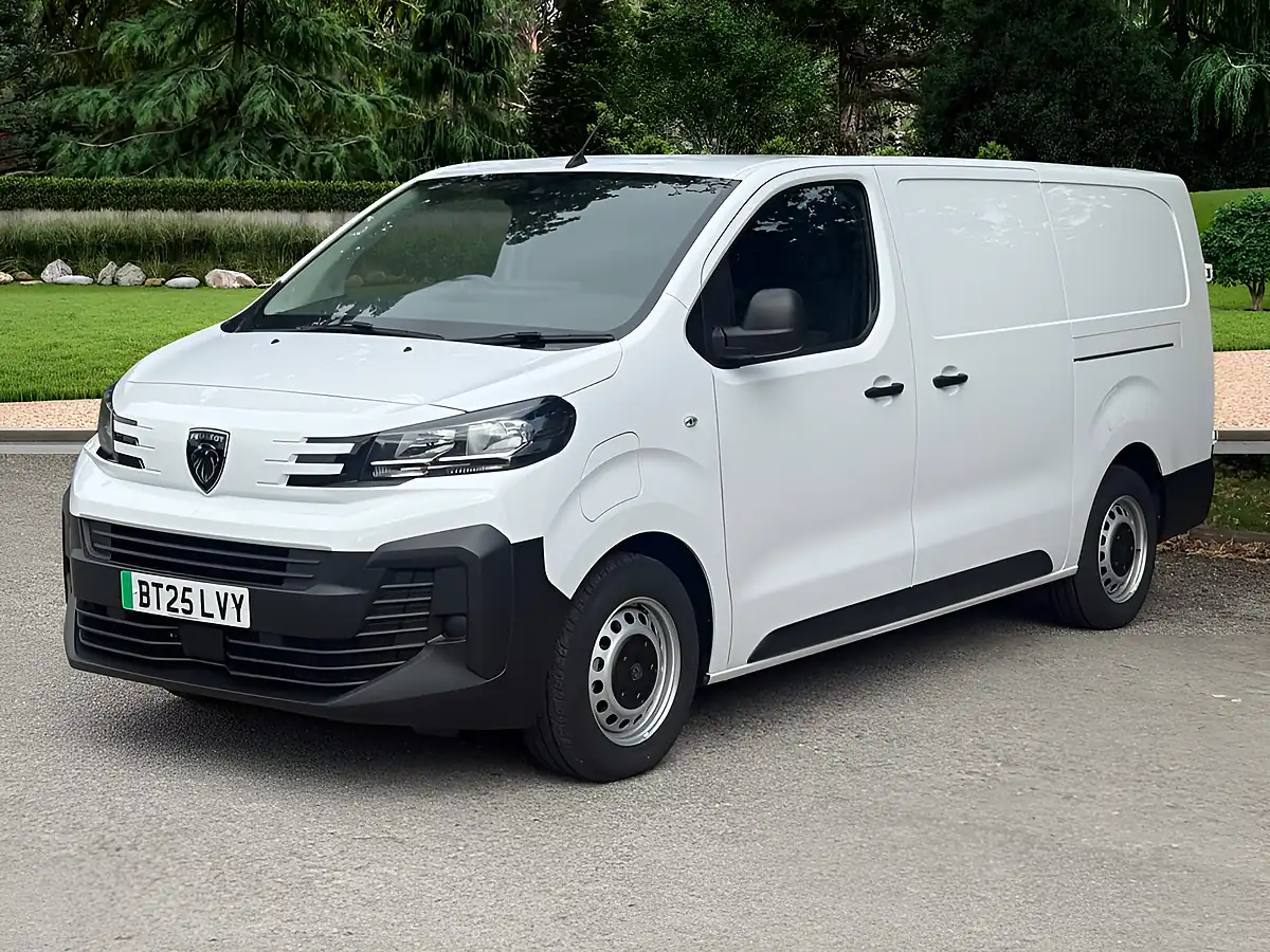 Used 2025 Peugeot E-Expert Professional Long Panel Van White - Interior and Exterior details 13