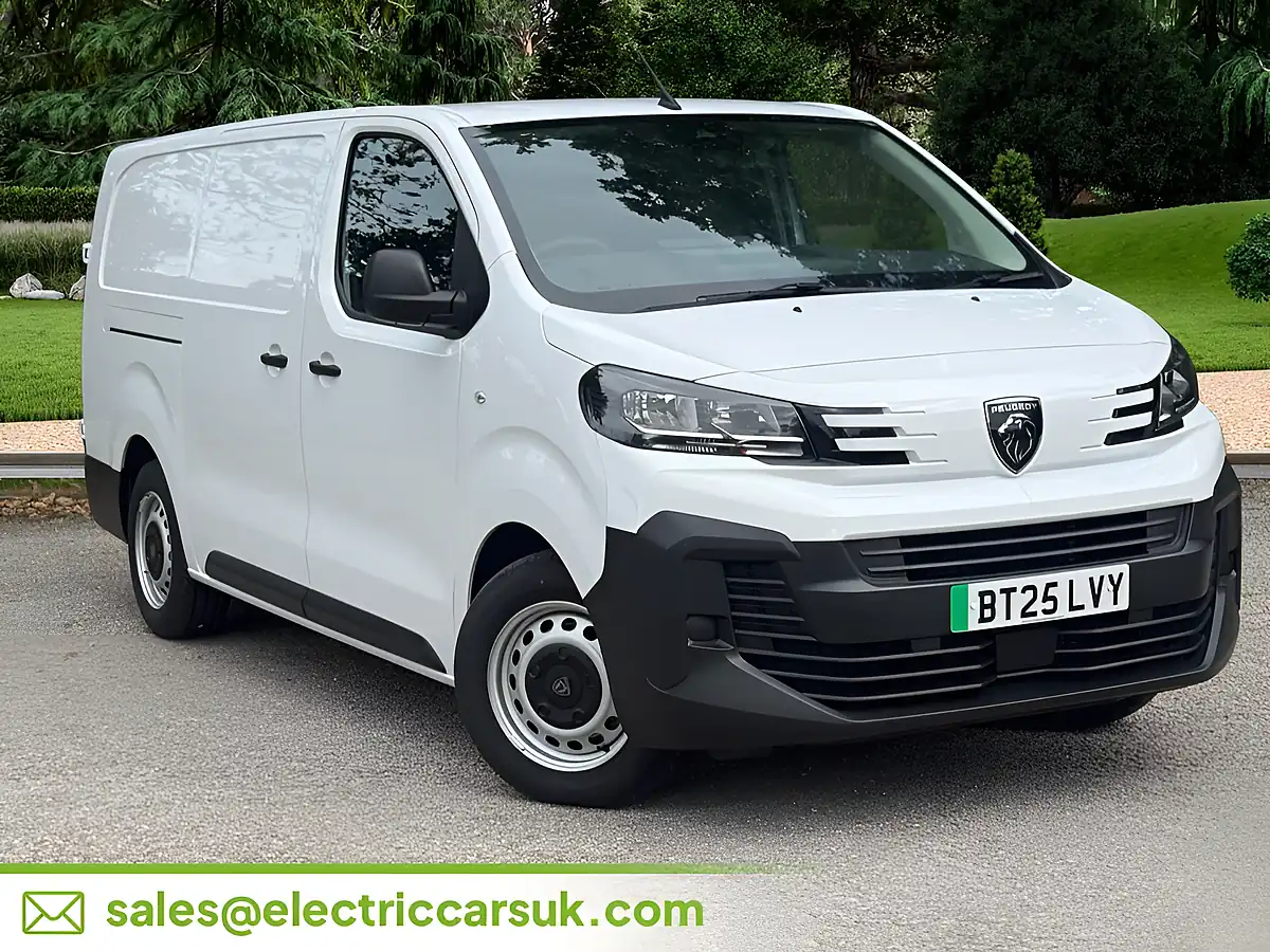 Used 2025 Peugeot E-Expert Professional Long Panel Van White - Interior and Exterior details 5