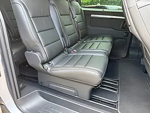 Used 2025 Peugeot E-Traveller Allure Standard Cumulus Grey - Interior and Exterior details 17