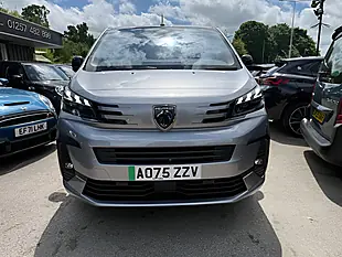 Used 2025 Peugeot E-Traveller Allure Standard Cumulus Grey - Interior and Exterior details 18
