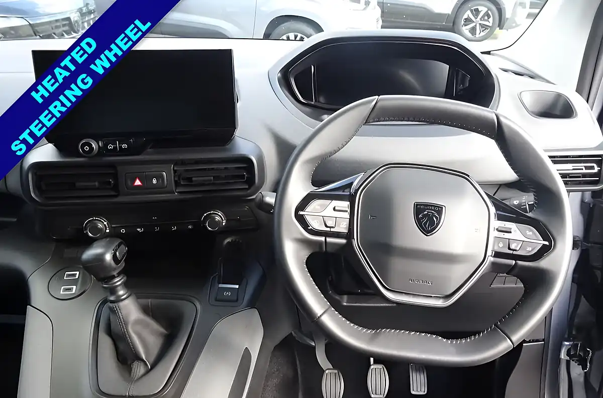 Used 2025 Peugeot Rifter Allure Grey - Interior and Exterior details 12