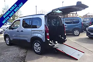 Used 2025 Peugeot Rifter Allure Grey - Interior and Exterior details 14