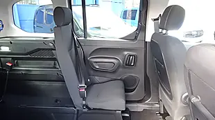Used 2025 Peugeot Rifter Allure Grey - Interior and Exterior details 19
