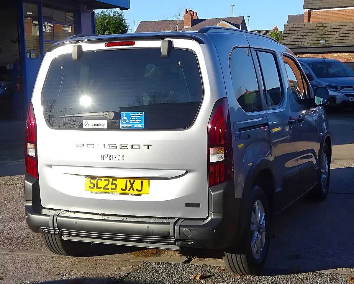 Used 2025 Peugeot Rifter Wheelchair Access Wav Grey - Interior and Exterior details 14