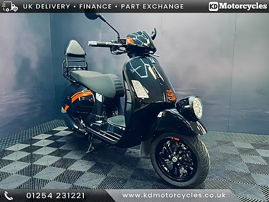 2025 Piaggio Vespa GTV 300
