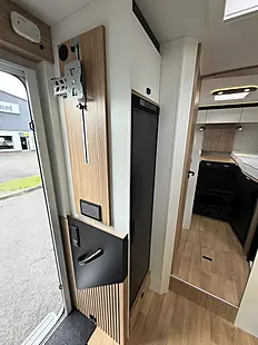 Used 2025 Pilote P720FGJ Selection - Interior and Exterior details 12