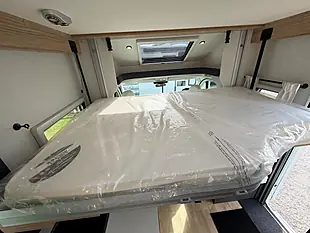 Used 2025 Pilote P720FGJ Selection - Interior and Exterior details 20