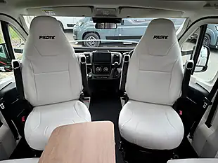 Used 2025 Pilote P740FGJ Evidence - Interior and Exterior details 14