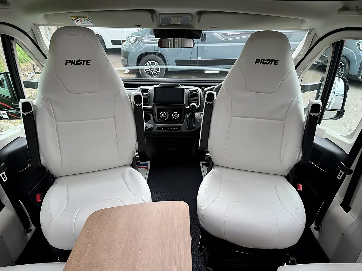 Used 2025 Pilote P740FGJ Evidence - Interior and Exterior details 14