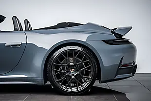 Used 2025 Porsche 911 Carrera Convertible Grey - Interior and Exterior details 11