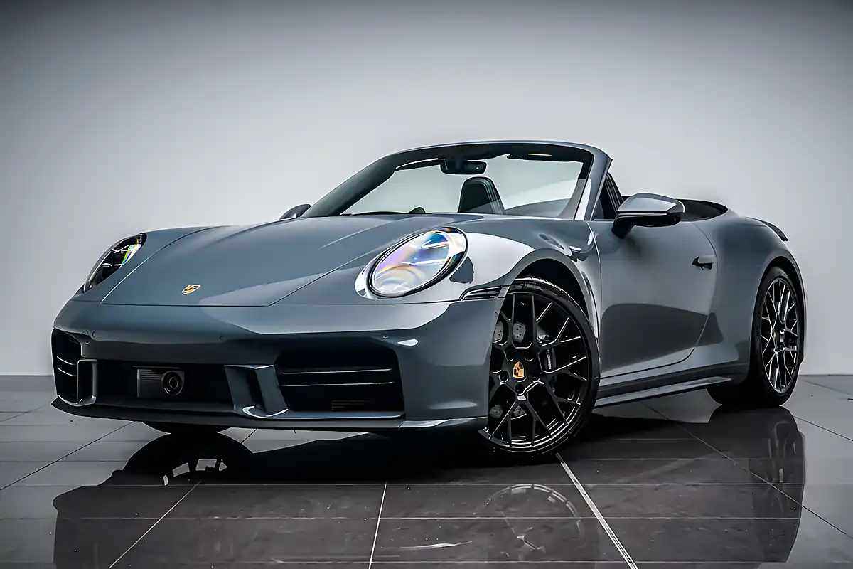 Used 2025 Porsche 911 Carrera Convertible Grey - Interior and Exterior details 4