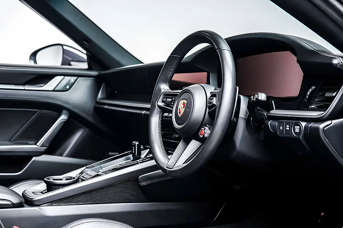 Used 2025 Porsche 911 Carrera Convertible Grey - Interior and Exterior details 8