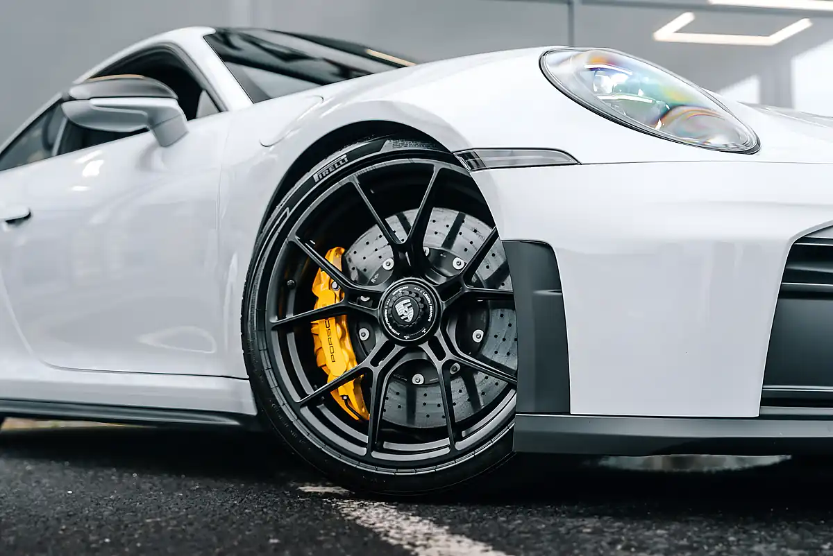 Used 2025 Porsche 911 GT3 Touring Ice Grey Metallic - Interior and Exterior details 16