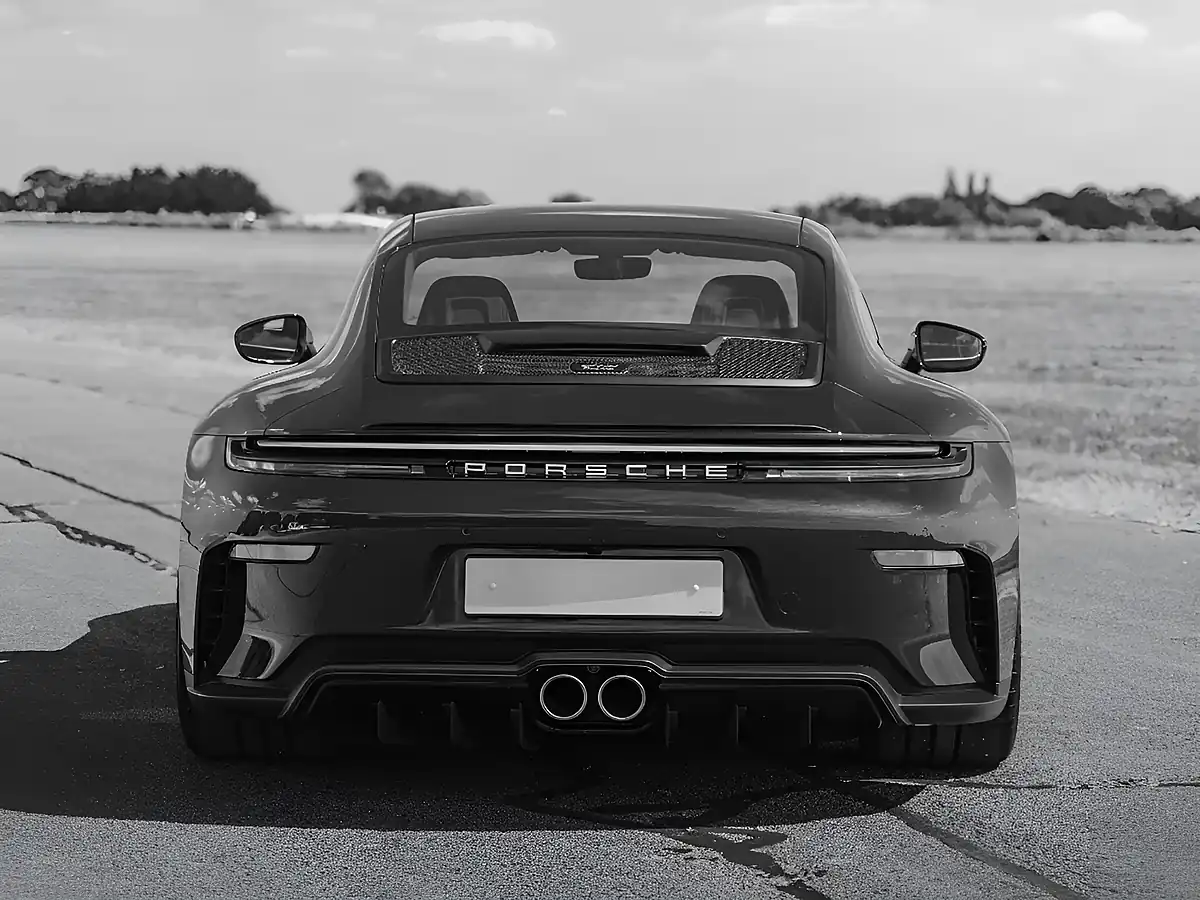Used 2025 Porsche 911 GT3 Touring Jet Black - Interior and Exterior details 5