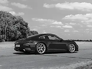 Used 2025 Porsche 911 GT3 Touring Jet Black - Interior and Exterior details 6