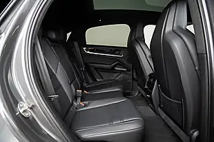 Used 2025 Porsche Cayenne Turbo Quarzite Grey - Interior and Exterior details 15