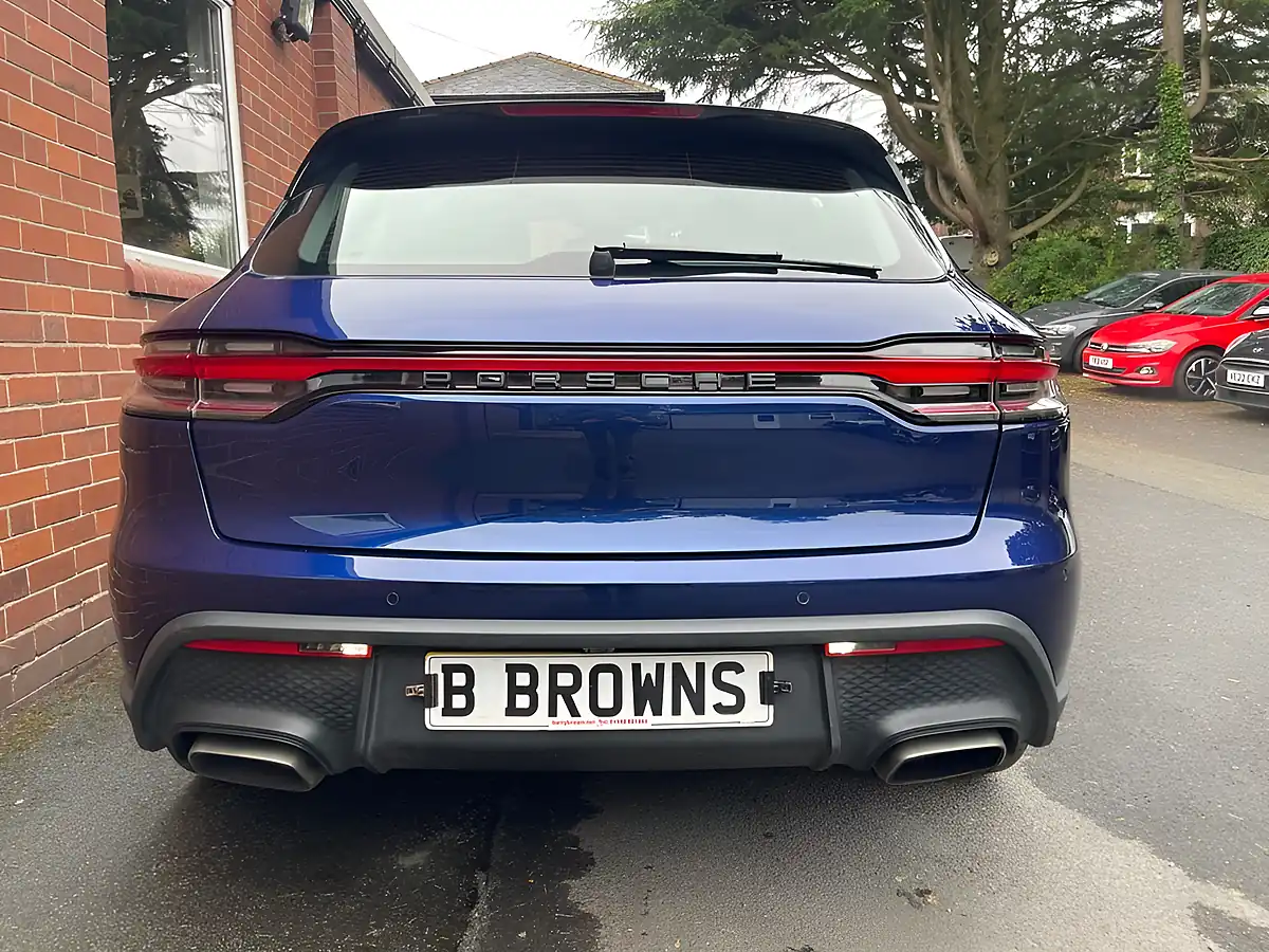 Used 2025 Porsche Macan Blue - Interior and Exterior details 18